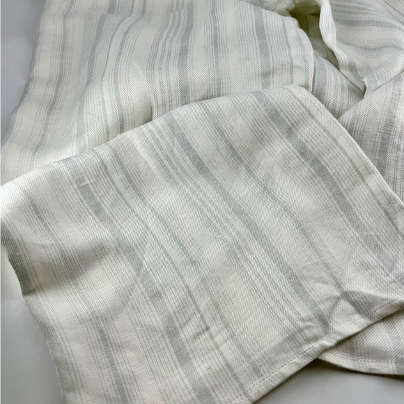 Chaser Beach Linen Tie Front Smocked Cami Cropped Jumpsuit Stripe Sz M Pockets - Picture 13 of 14